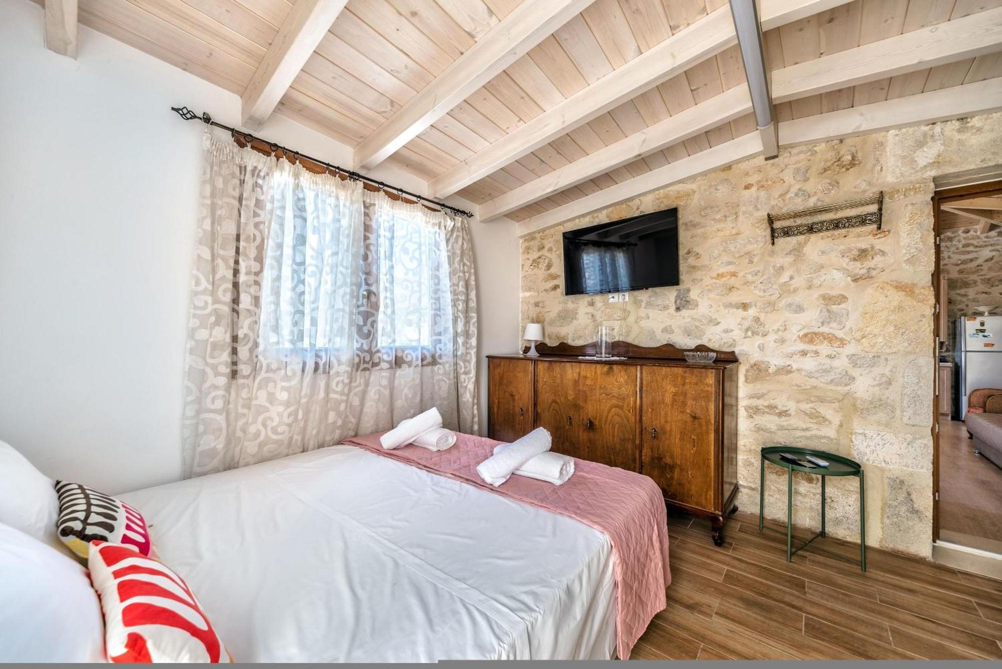Guest House Aphrodite Kato Archanes Eksteriør billede