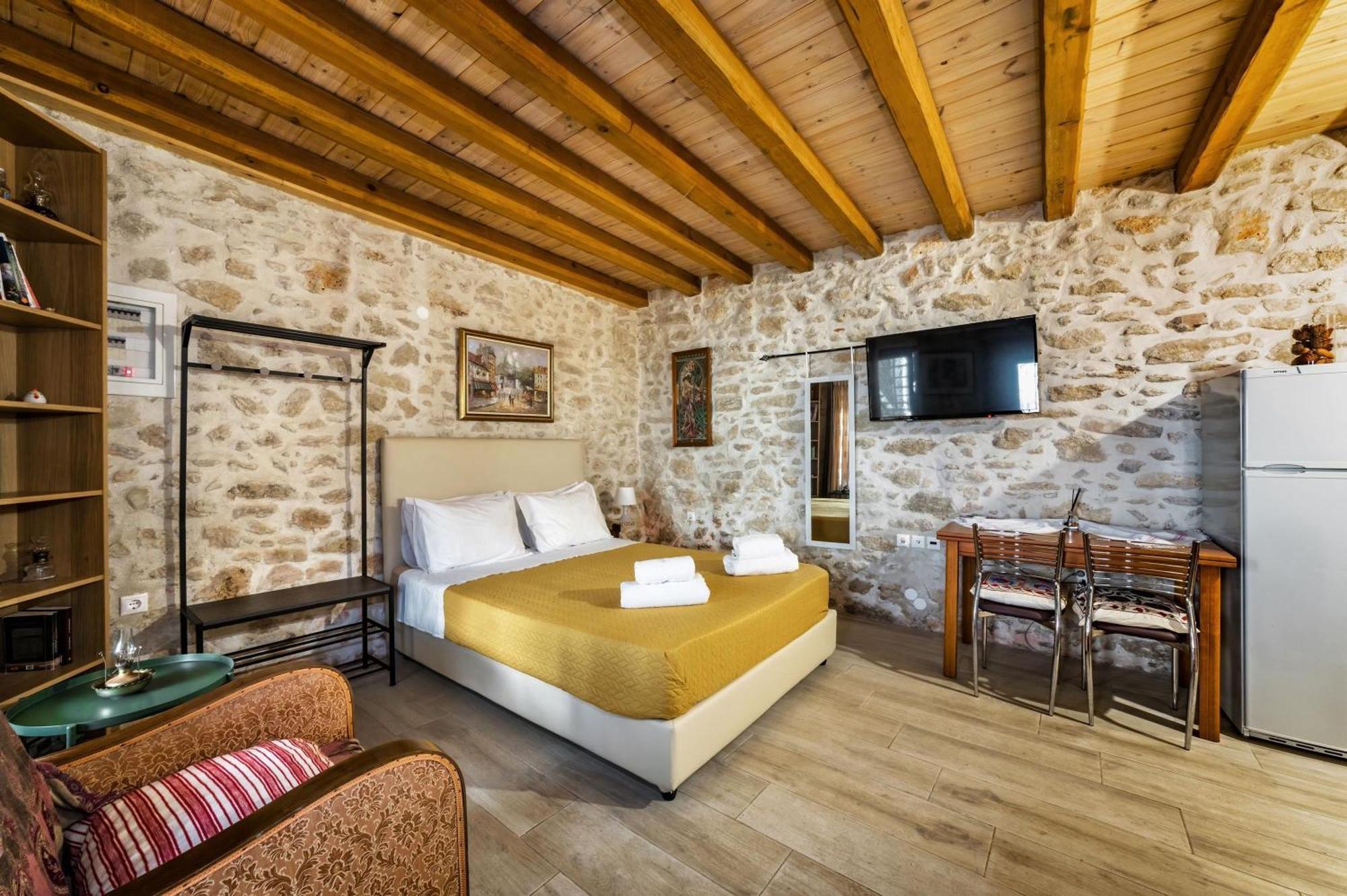 Guest House Aphrodite Kato Archanes Eksteriør billede